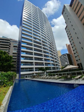 Apartamento 2 quartos May Way Meireles uma quadra da Beira-mar